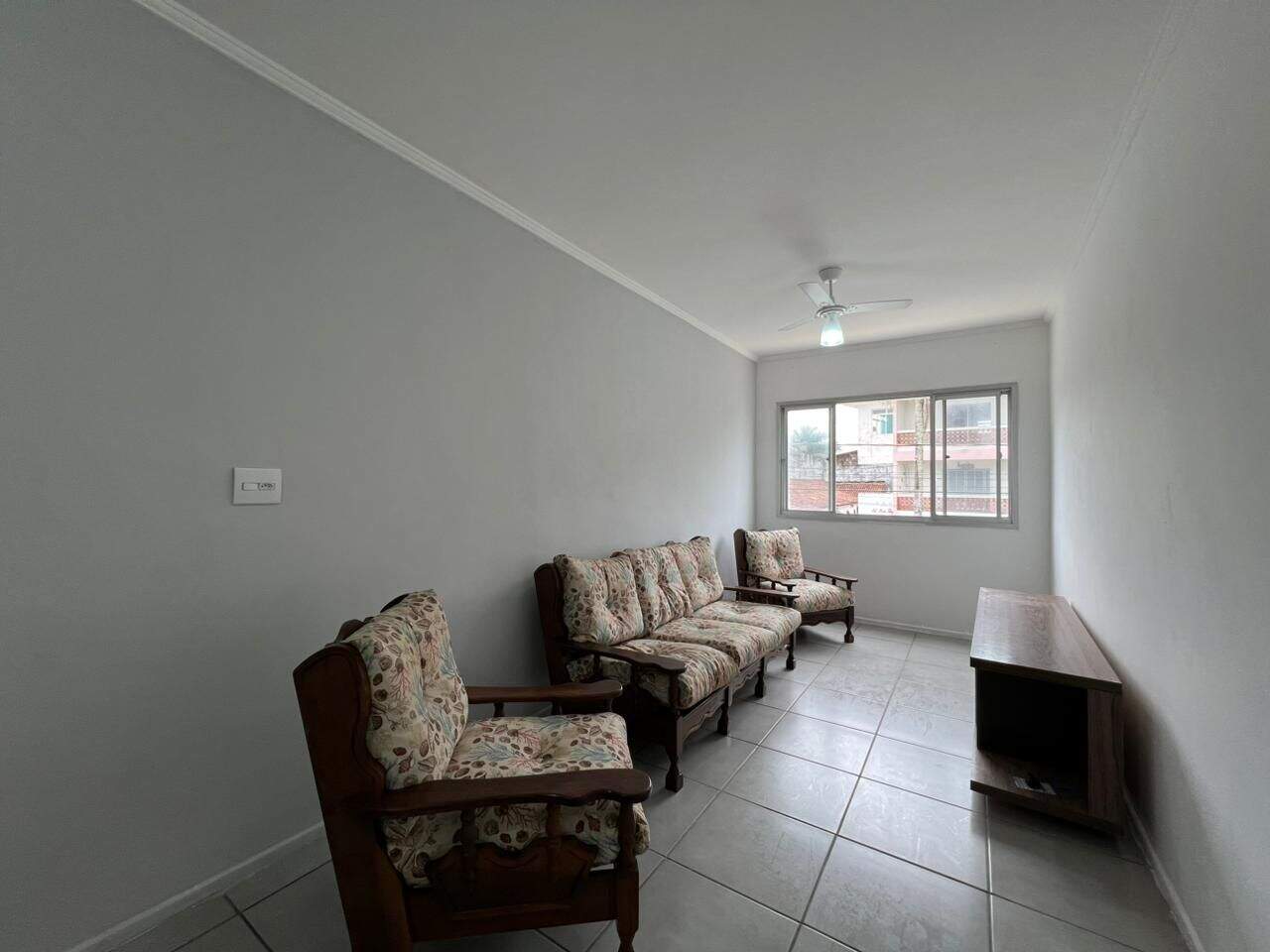 Apartamento à venda no Solemar: 