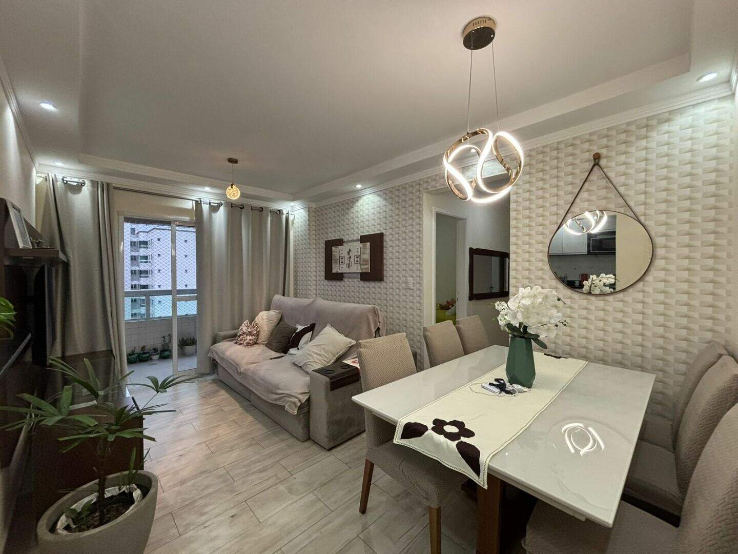 Apartamento à venda no Guilhermina: 