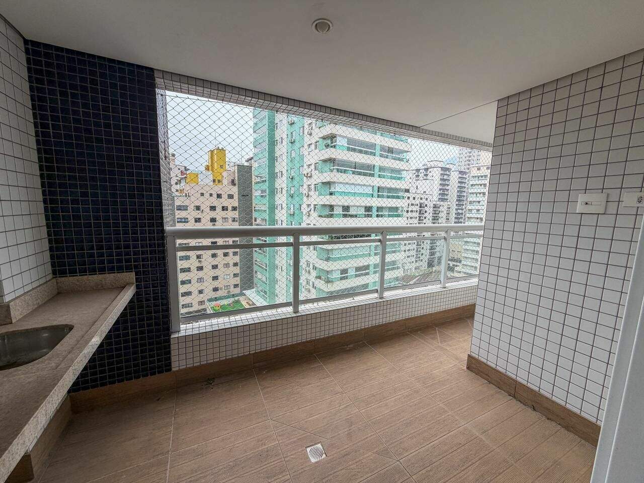 Apartamento à venda no Canto do Forte: 