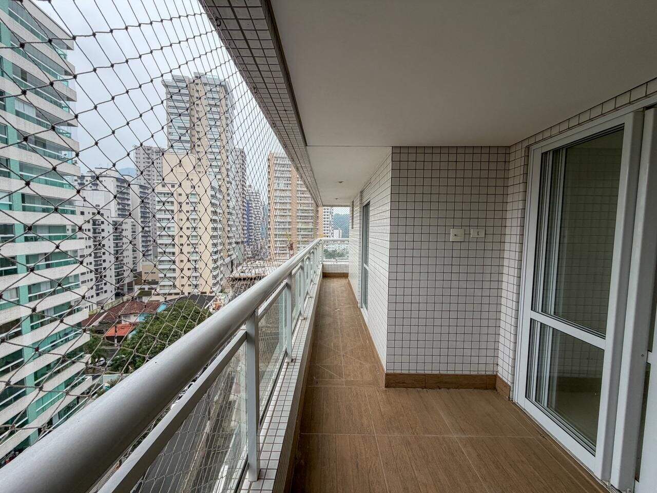 Apartamento à venda no Canto do Forte: 