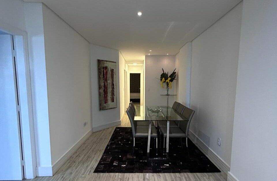 Apartamento à venda no Canto do Forte: 