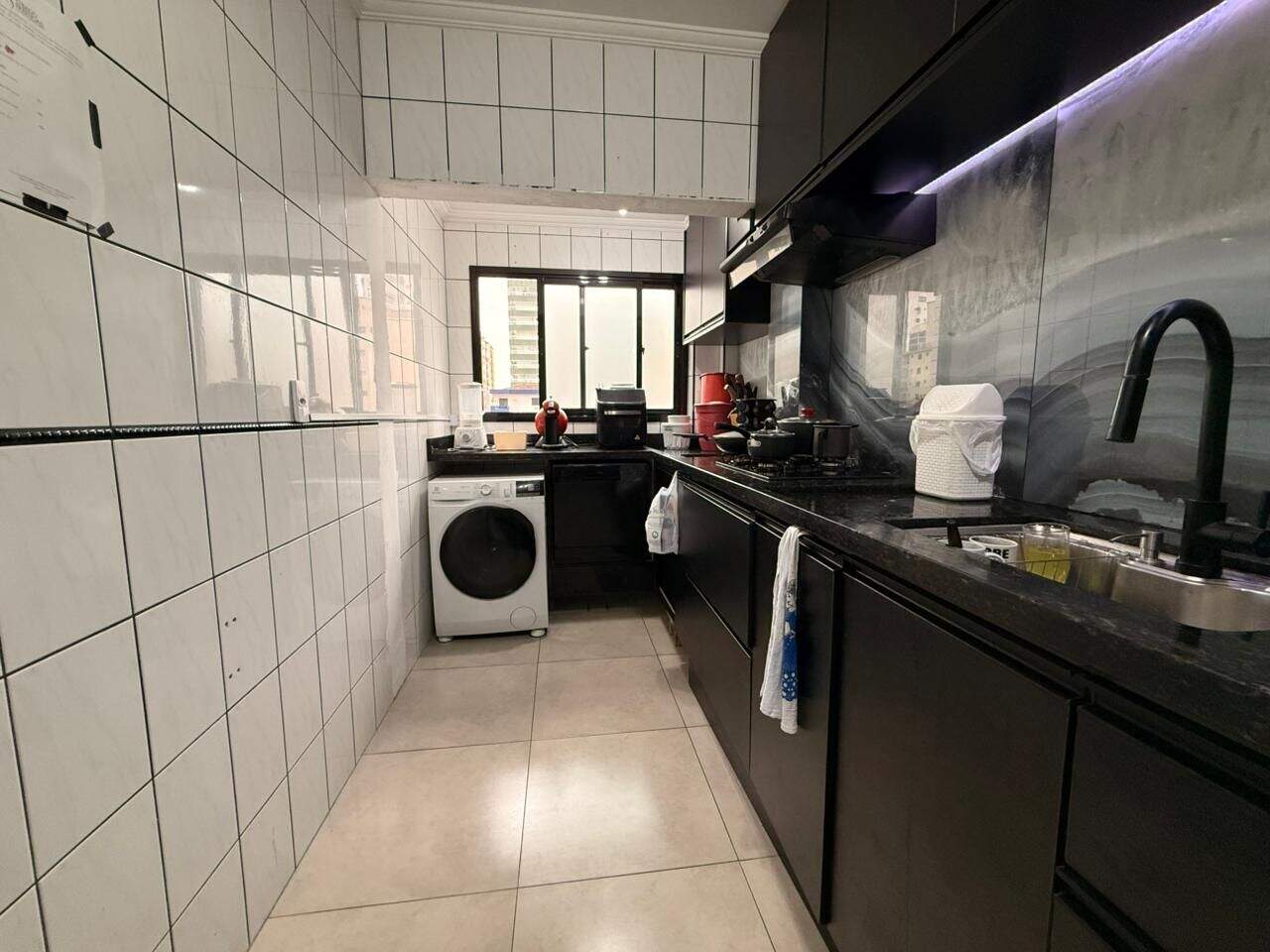 Apartamento à venda no Canto do Forte: 