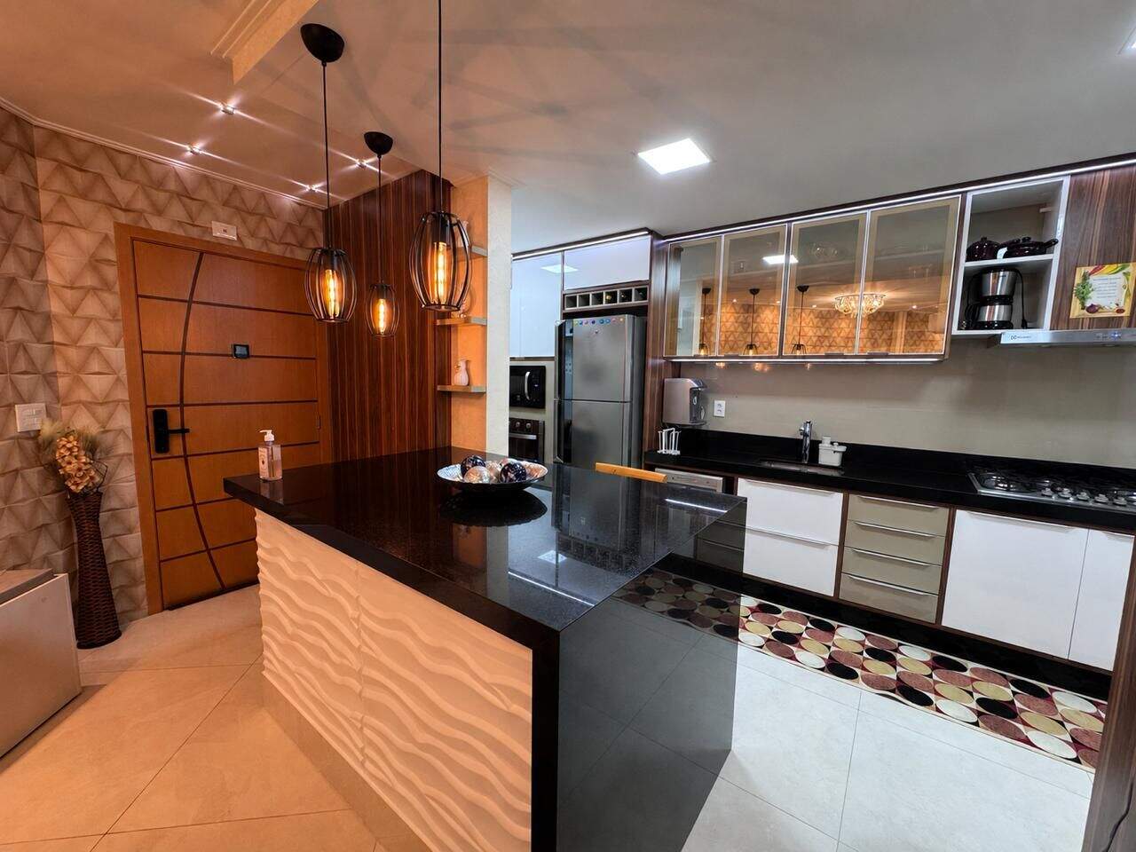 Apartamento à venda no Canto do Forte: 
