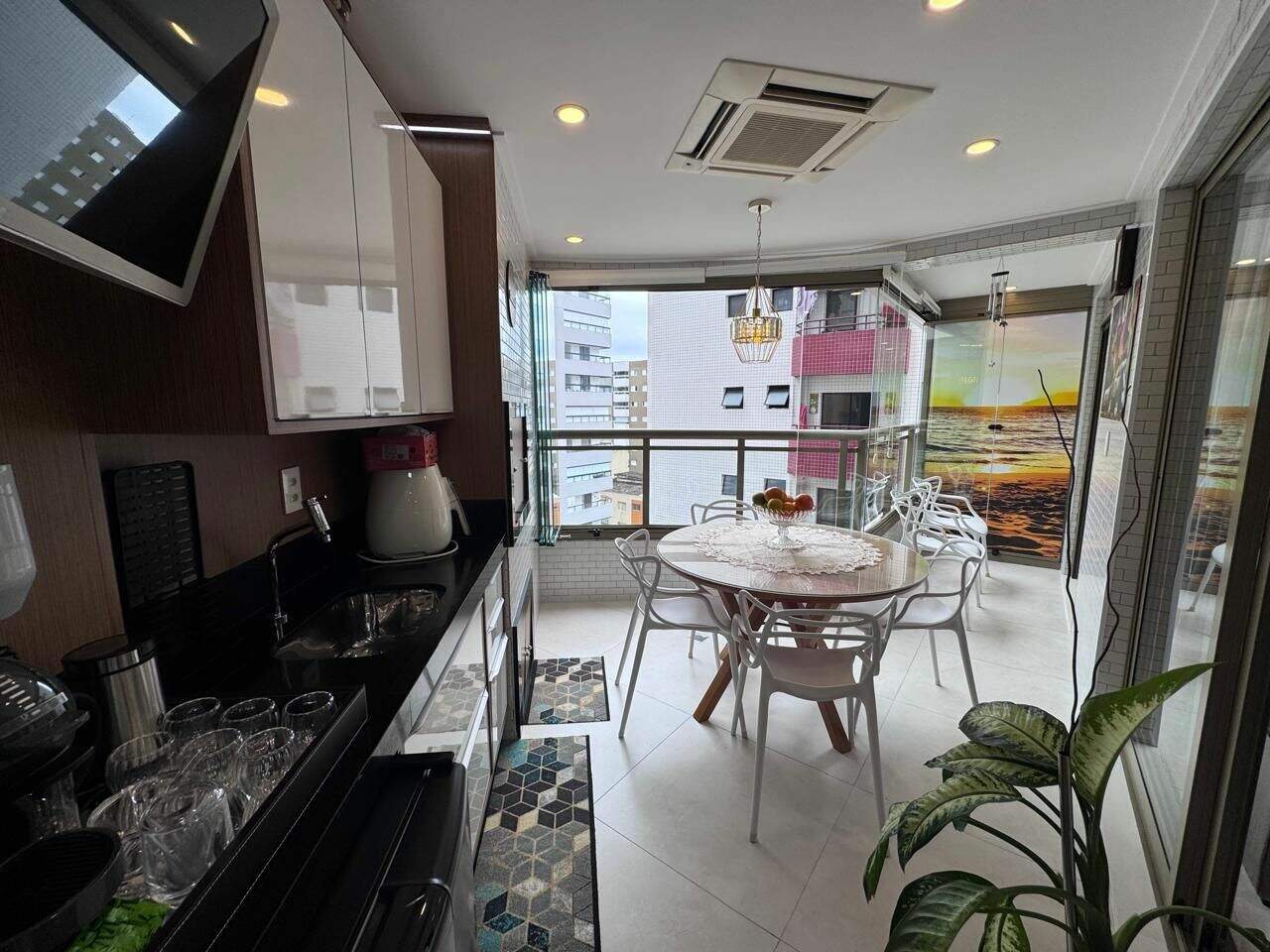 Apartamento à venda no Canto do Forte: 