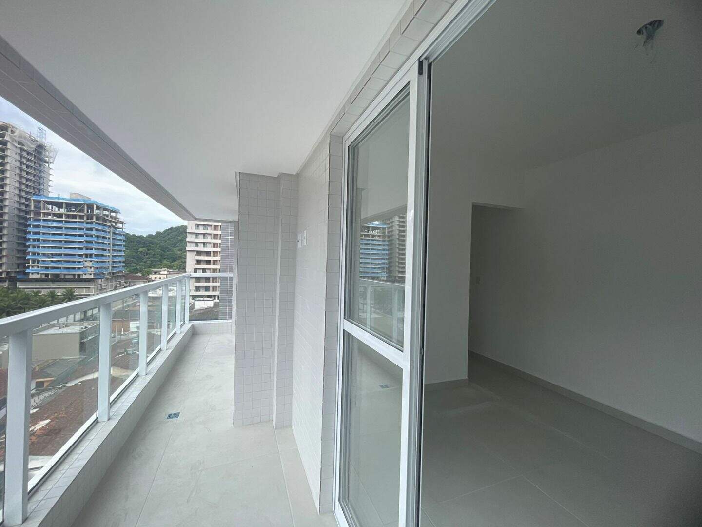 Apartamento à venda no Canto do Forte: 