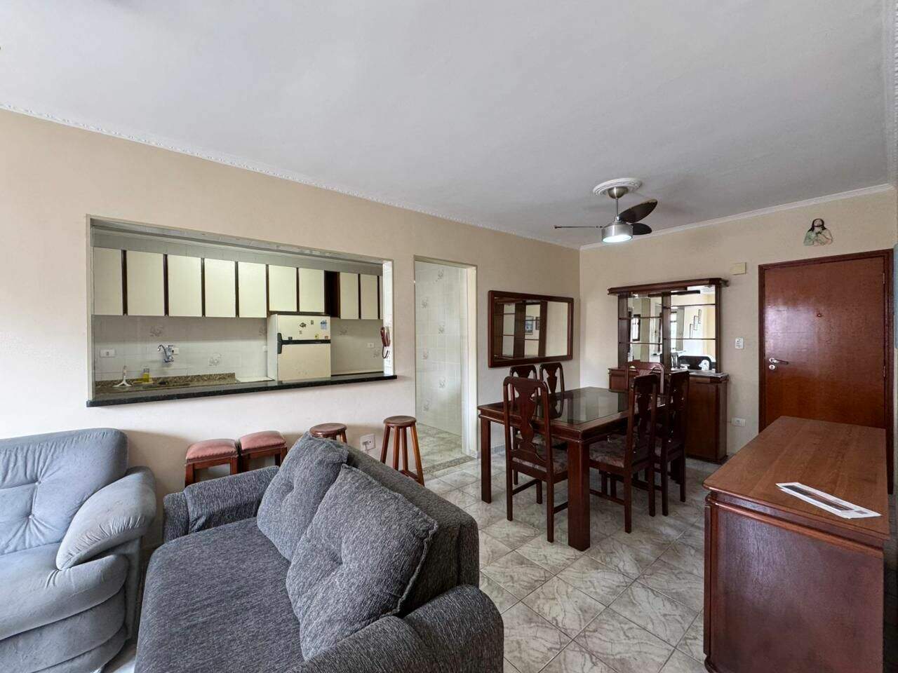 Apartamento à venda no Tupi: 