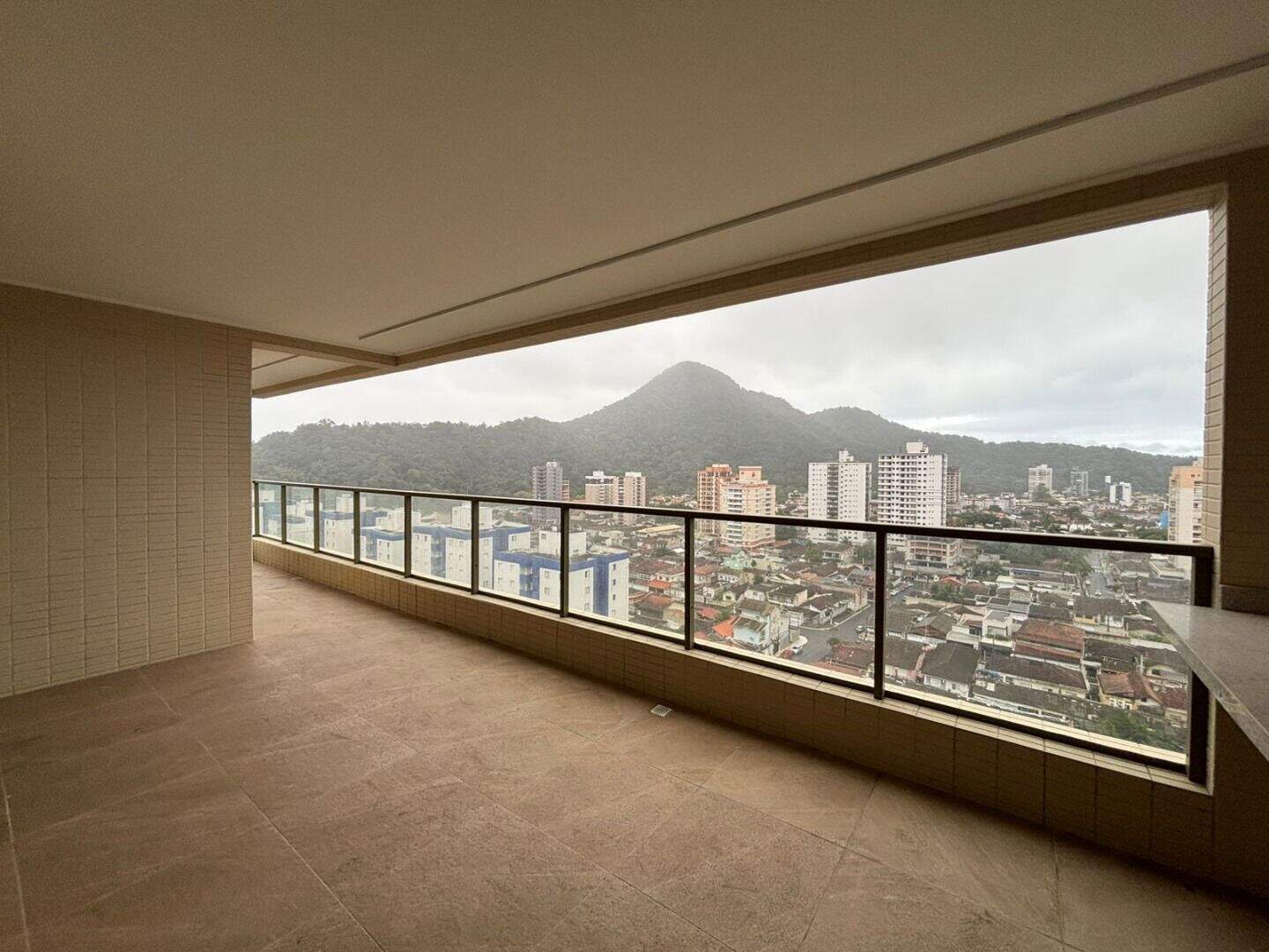 Apartamento à venda no Canto do Forte: 
