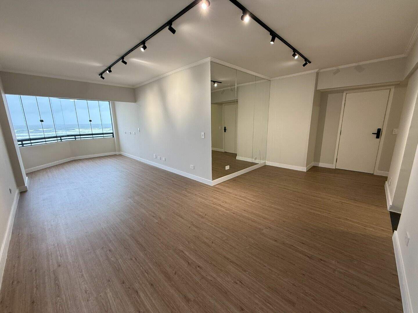 Apartamento à venda no Guilhermina: 