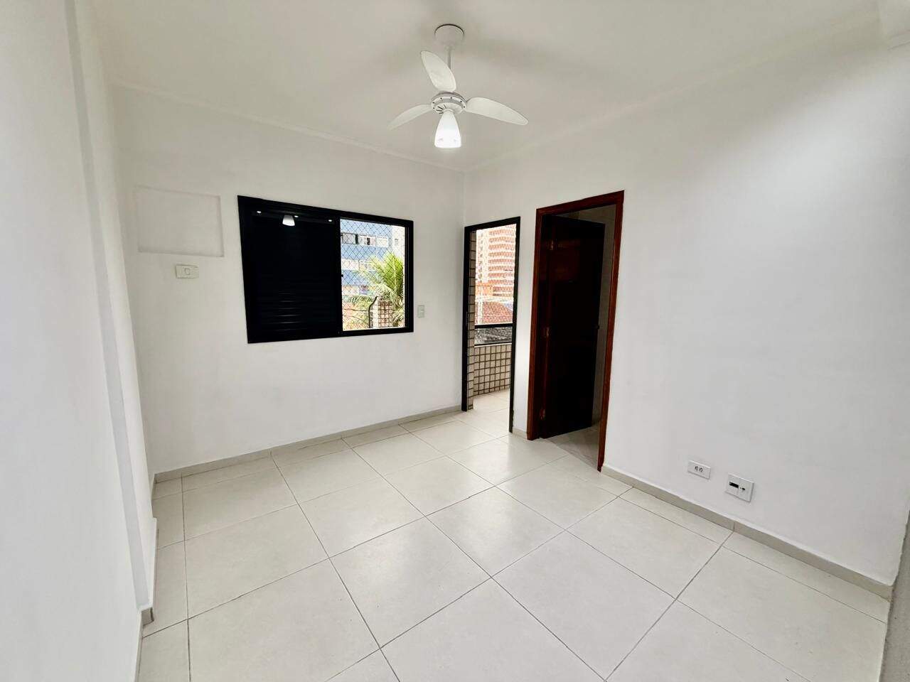 Apartamento à venda no Tupi: 