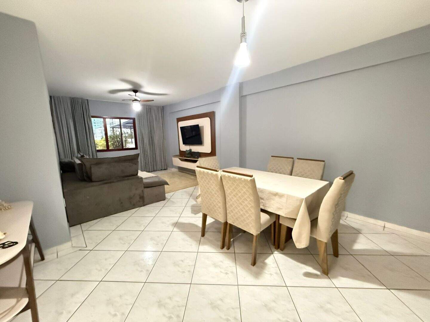 Apartamento à venda no Tupi: 
