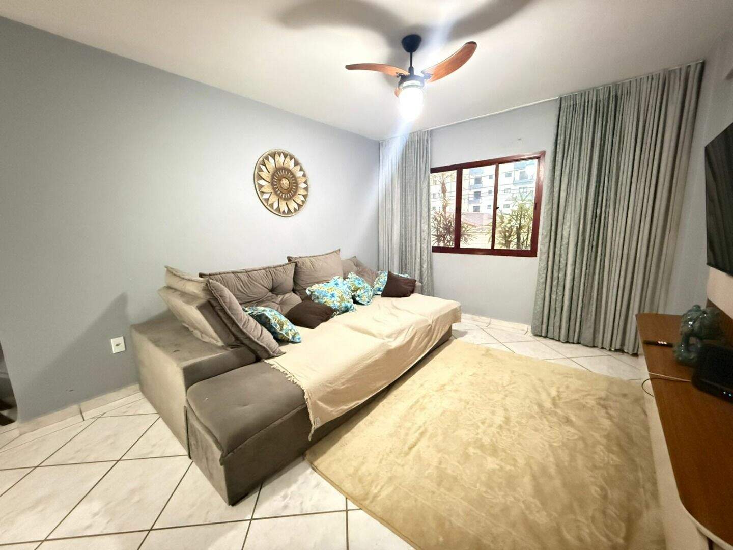 Apartamento à venda no Tupi: 