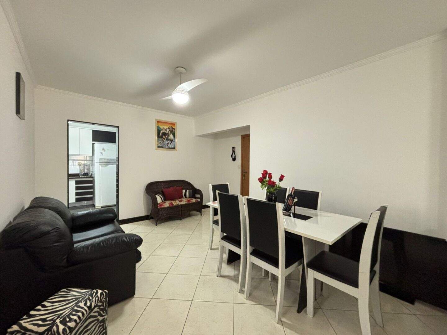 Apartamento à venda no Tupi: 