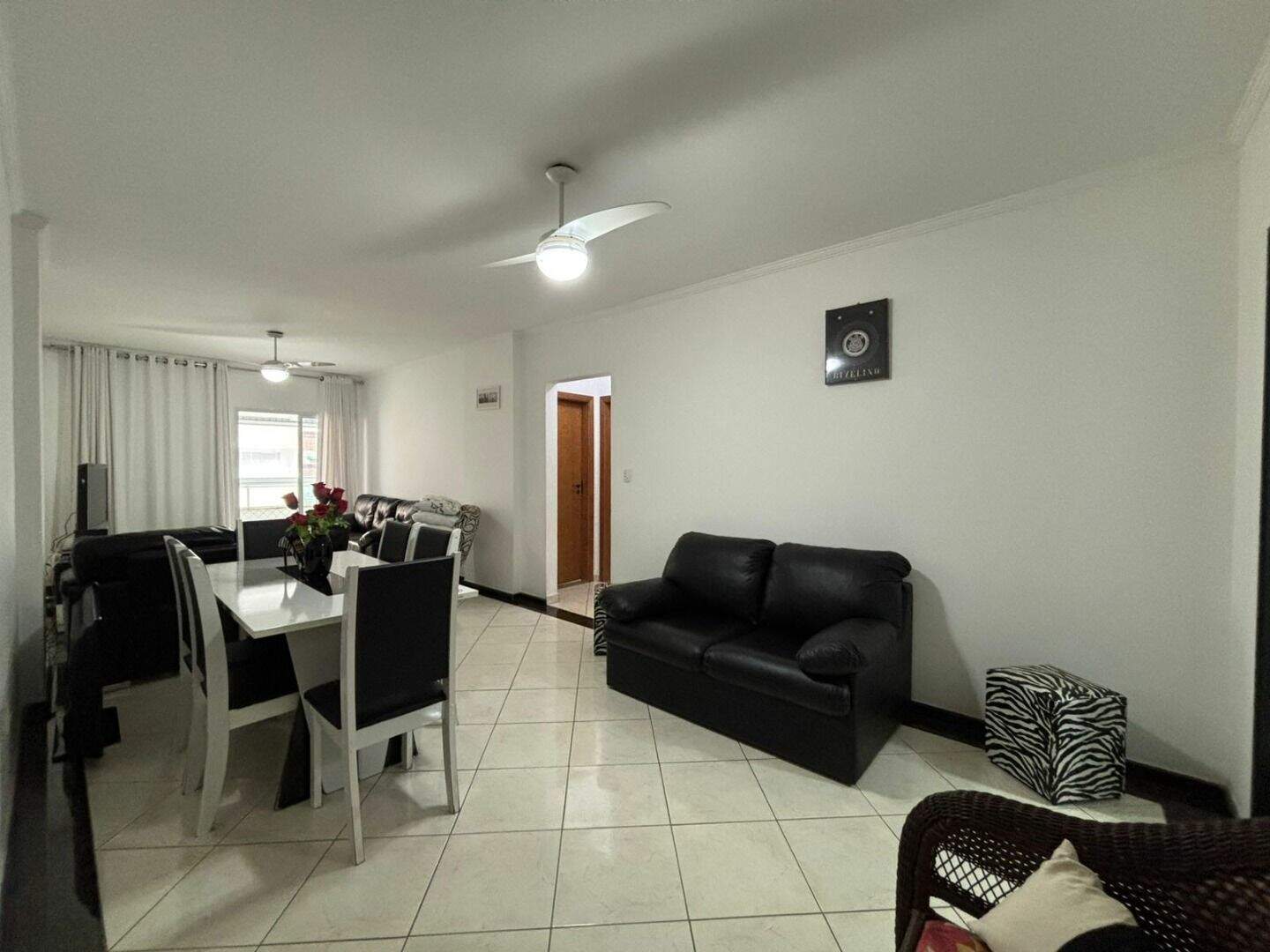 Apartamento à venda no Tupi: 