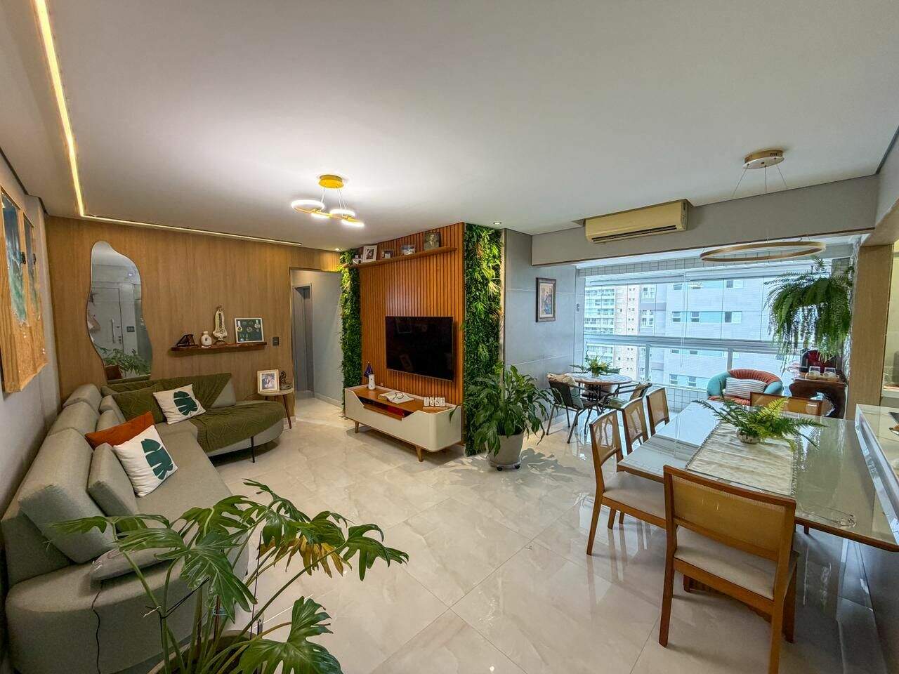 Apartamento à venda no Canto do Forte: 