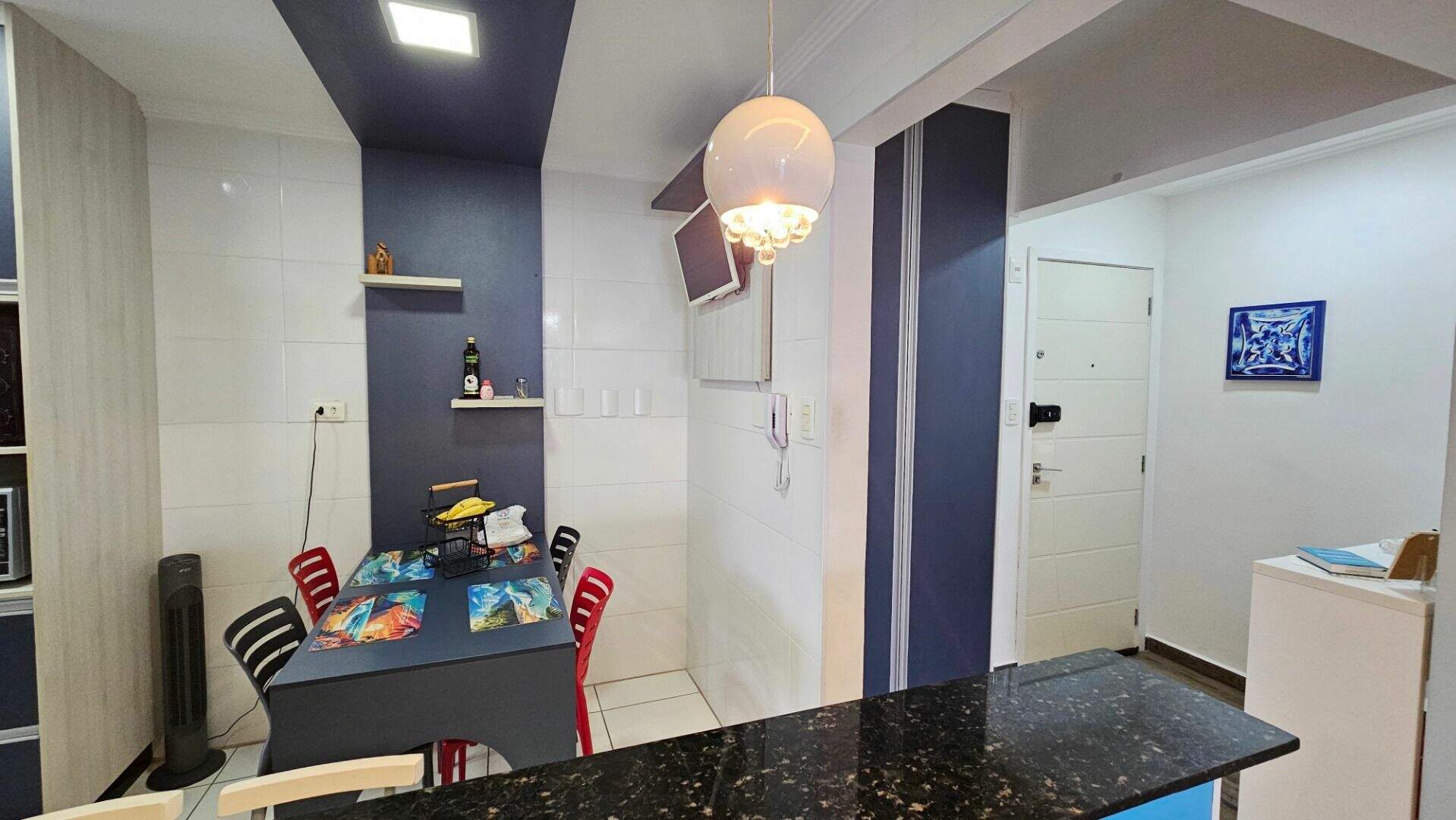 Apartamento à venda no Canto do Forte: 