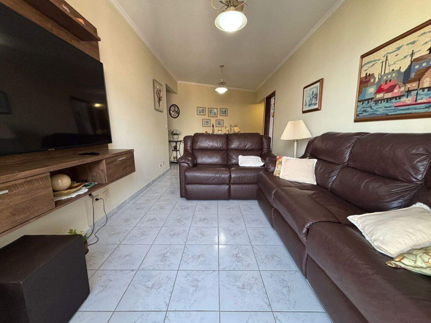 Apartamento à venda no Tupi: 