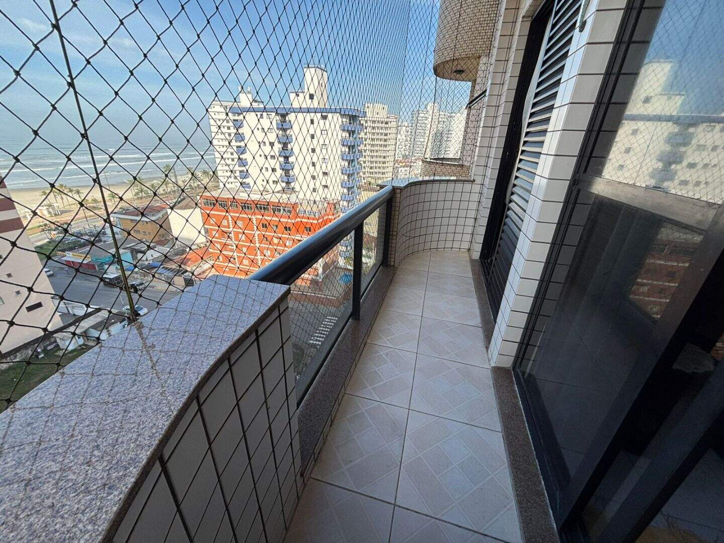 Apartamento à venda no Tupi: 