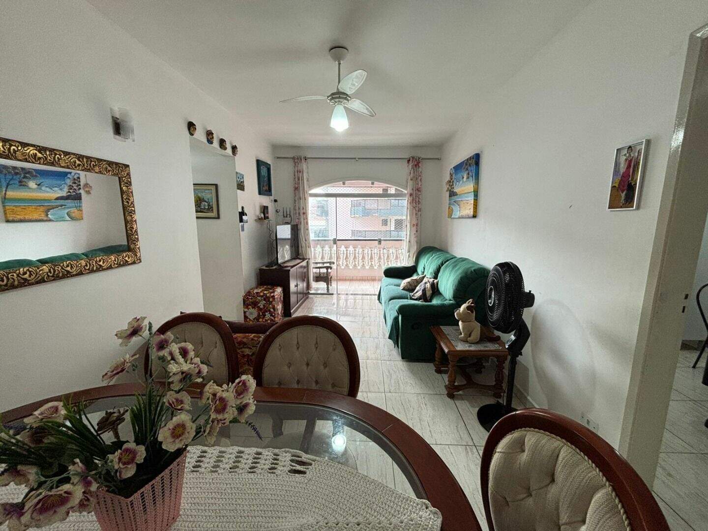 Apartamento à venda no Tupi: 