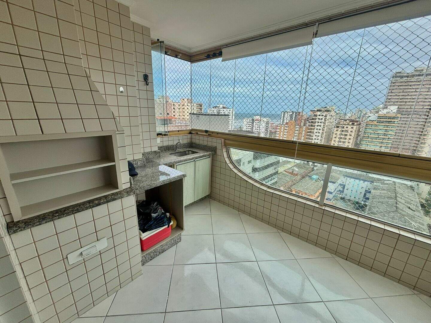 Apartamento à venda no Tupi: 