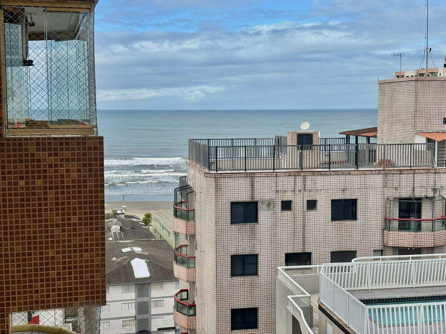 Apartamento à venda no Tupi: 