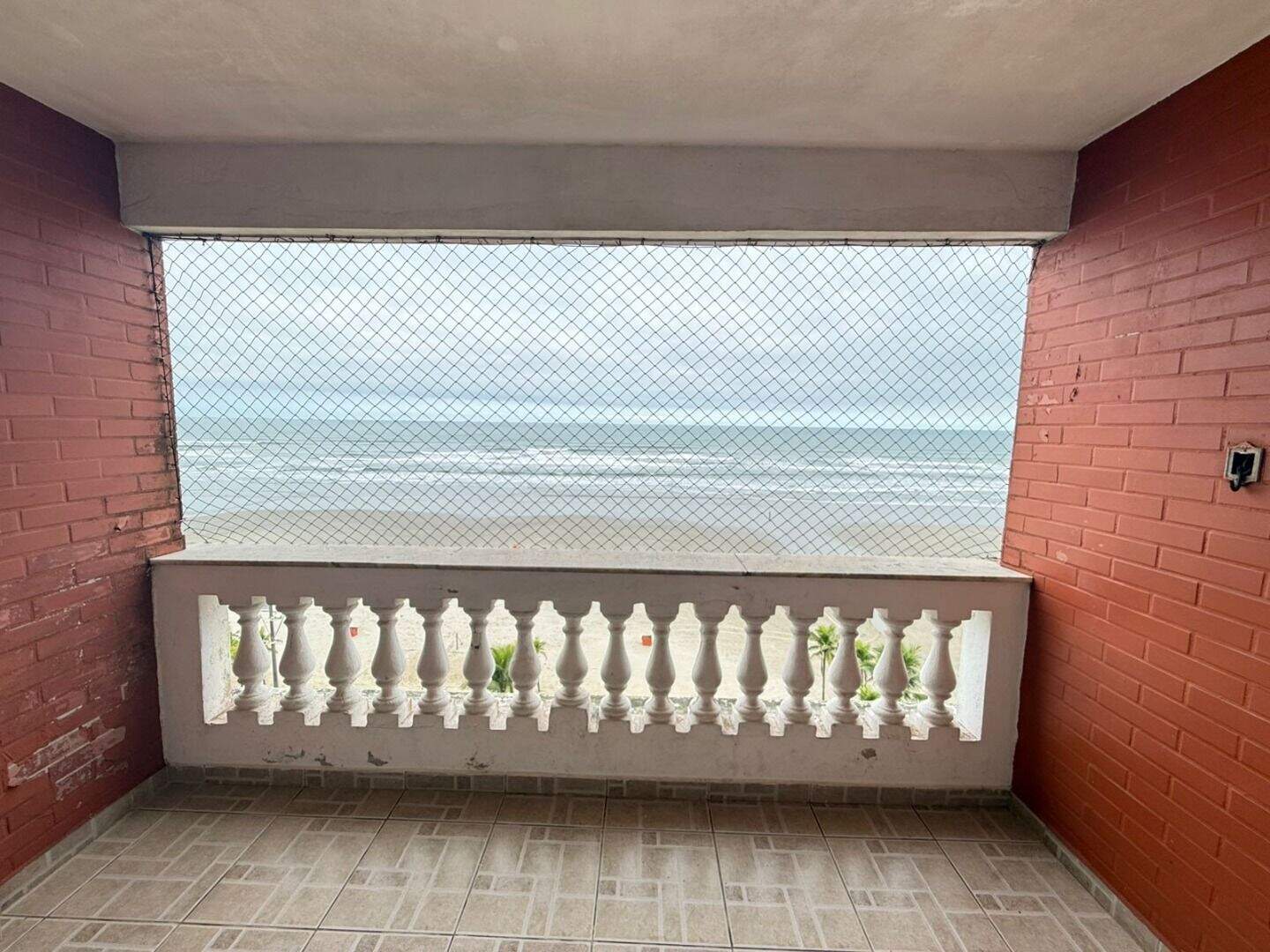 Apartamento à venda no Tupi: 