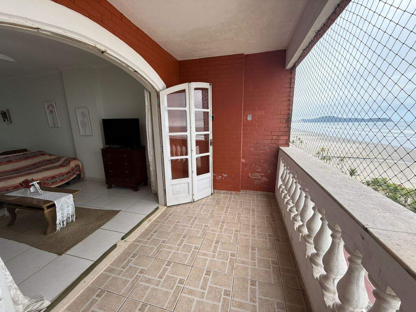 Apartamento à venda no Tupi: 