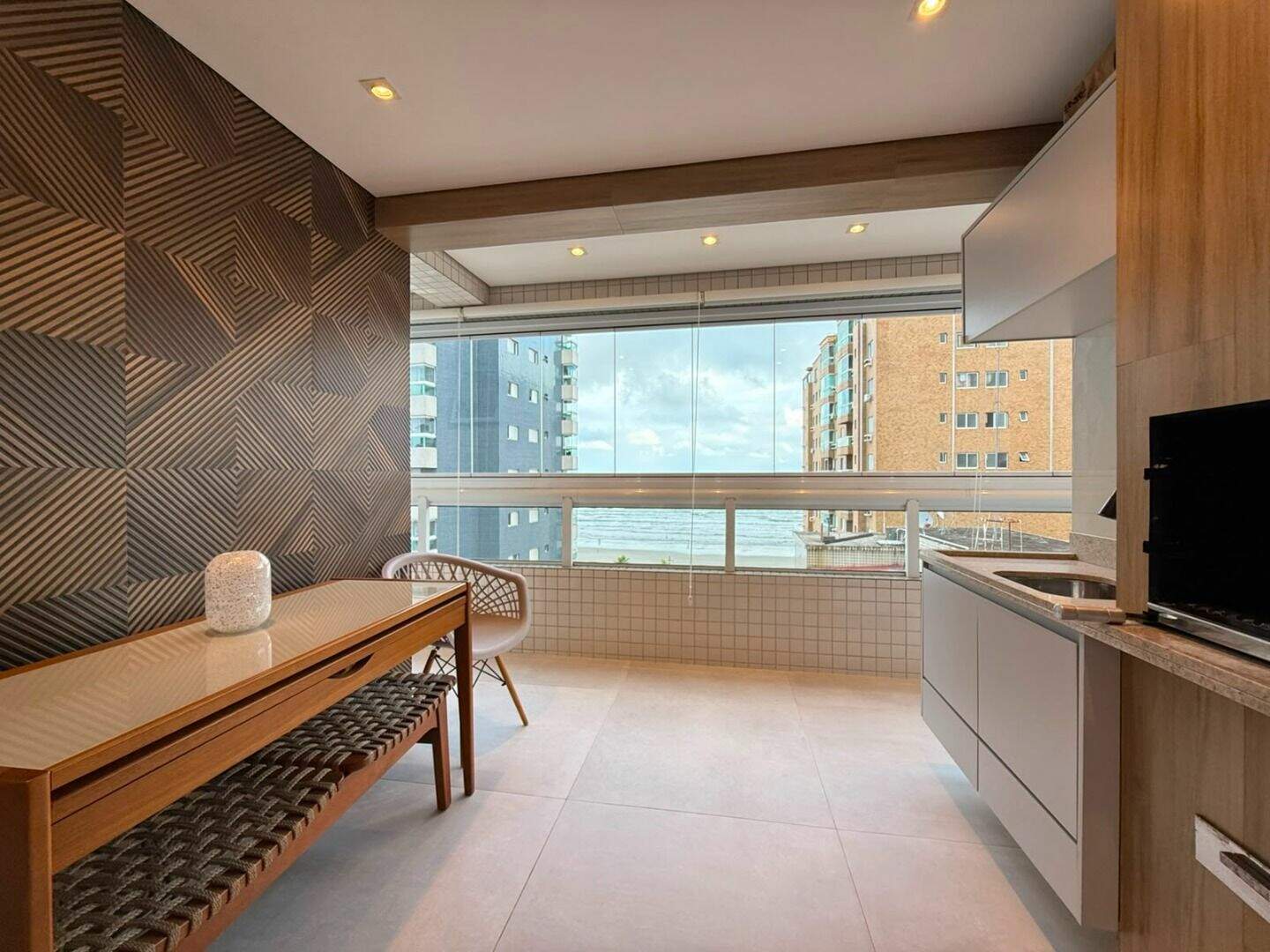 Apartamento à venda no Canto do Forte: 