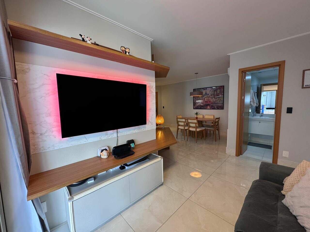 Apartamento à venda no Canto do Forte: 