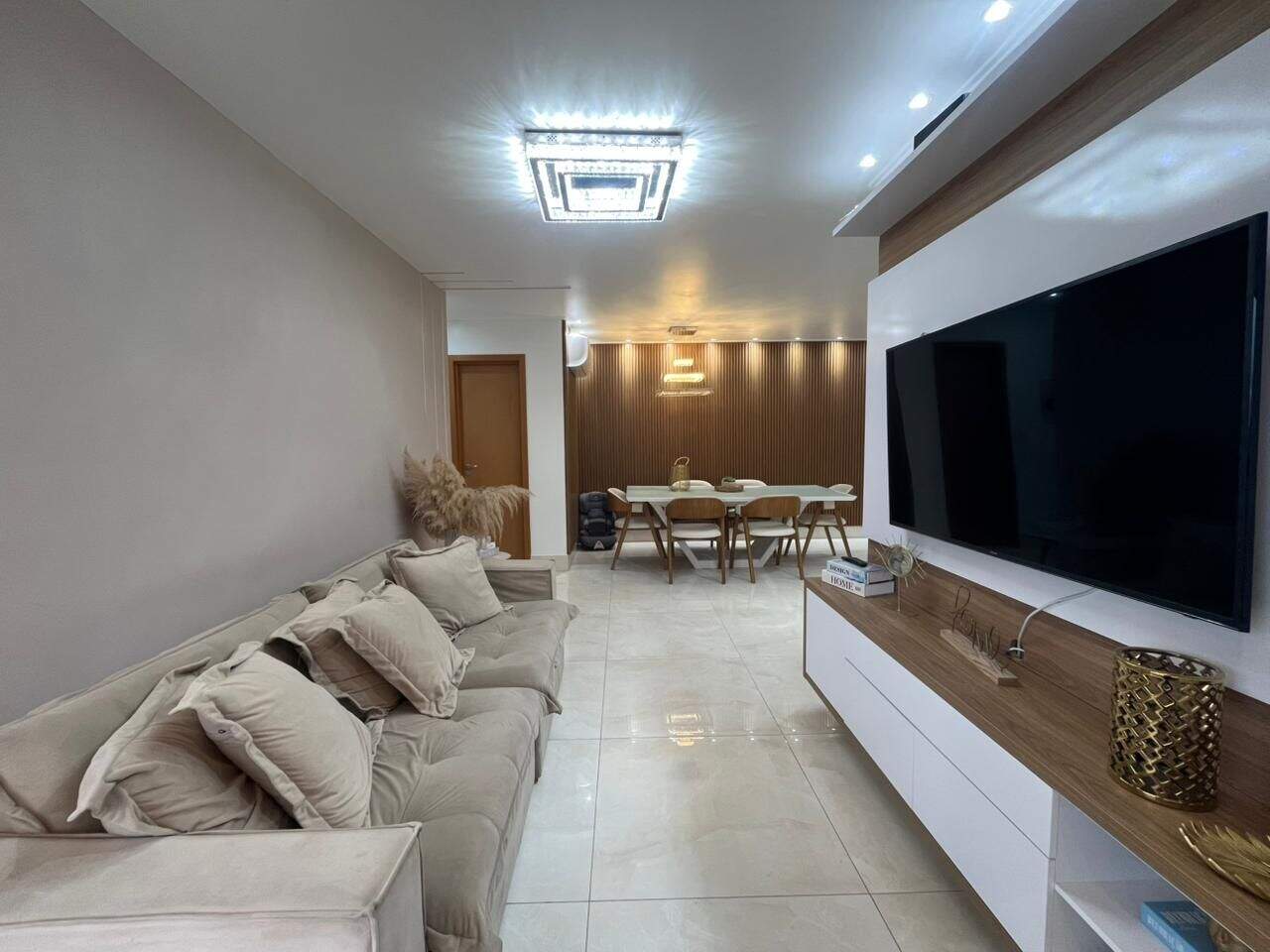 Apartamento à venda no Canto do Forte: 