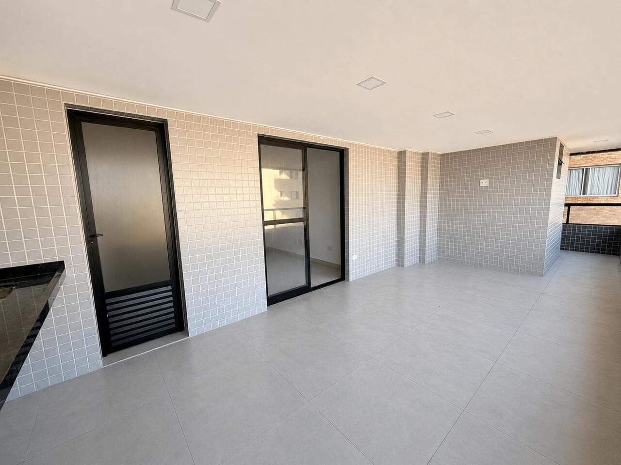 Apartamento à venda no Canto do Forte: 