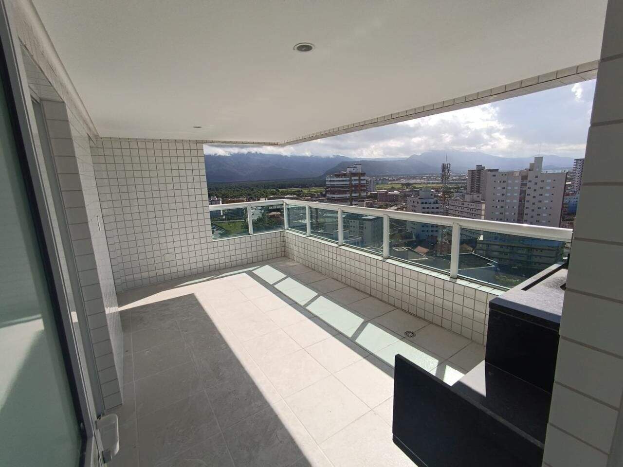 Apartamento à venda no Caiçara: 