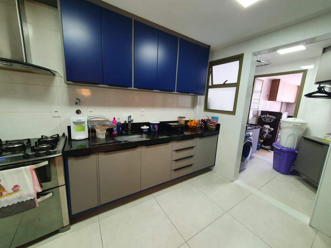 Apartamento à venda no Canto do Forte: 
