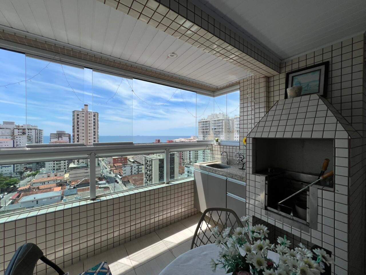 Apartamento à venda no Ocian: 