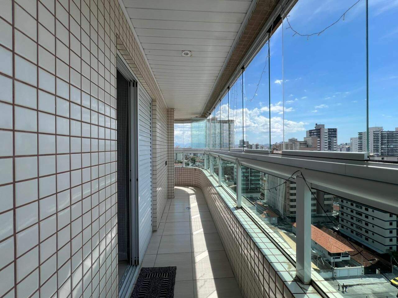 Apartamento à venda no Ocian: 