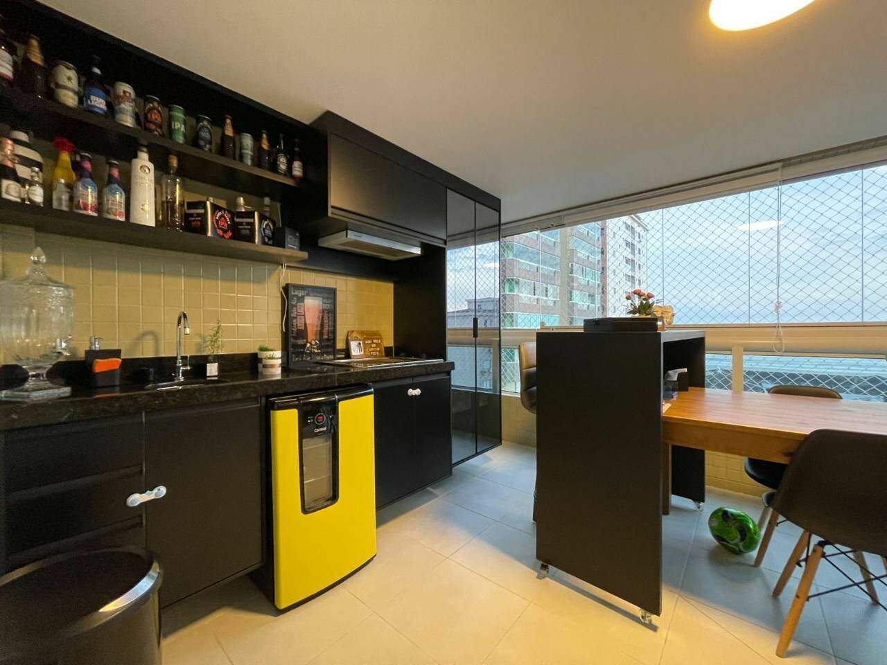 Apartamento à venda no Canto do Forte: 