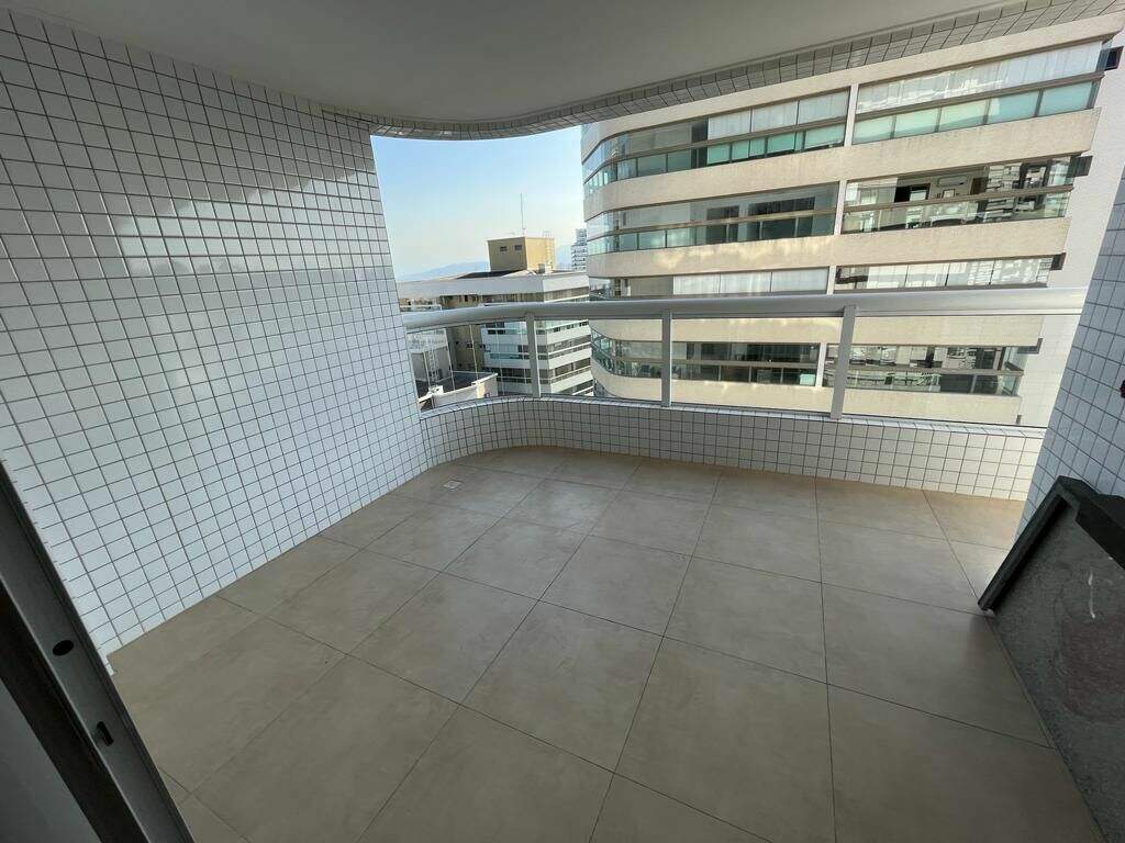 Apartamento à venda no Canto do Forte: 