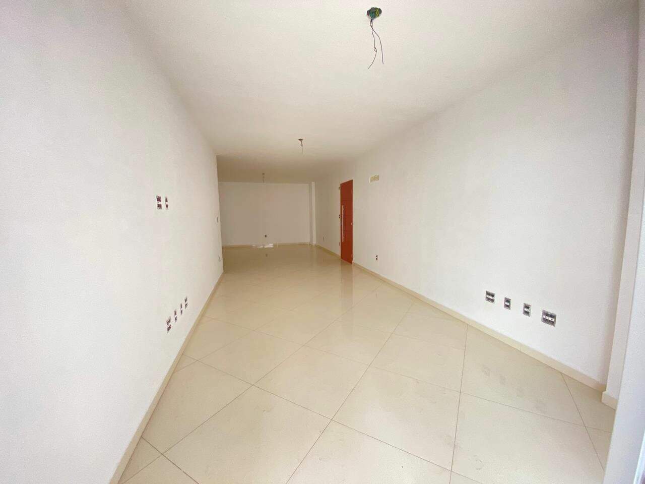 Apartamento à venda no Canto do Forte: 