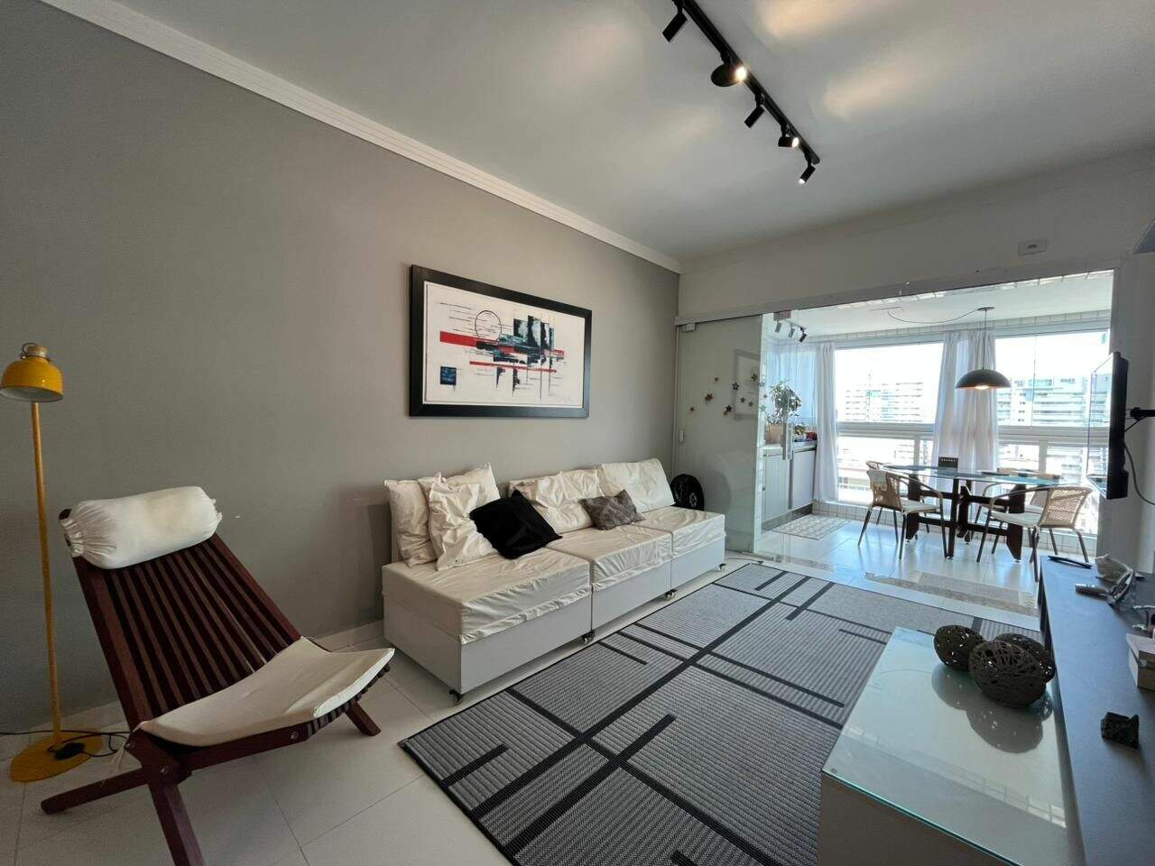 Apartamento à venda no Tupi: 