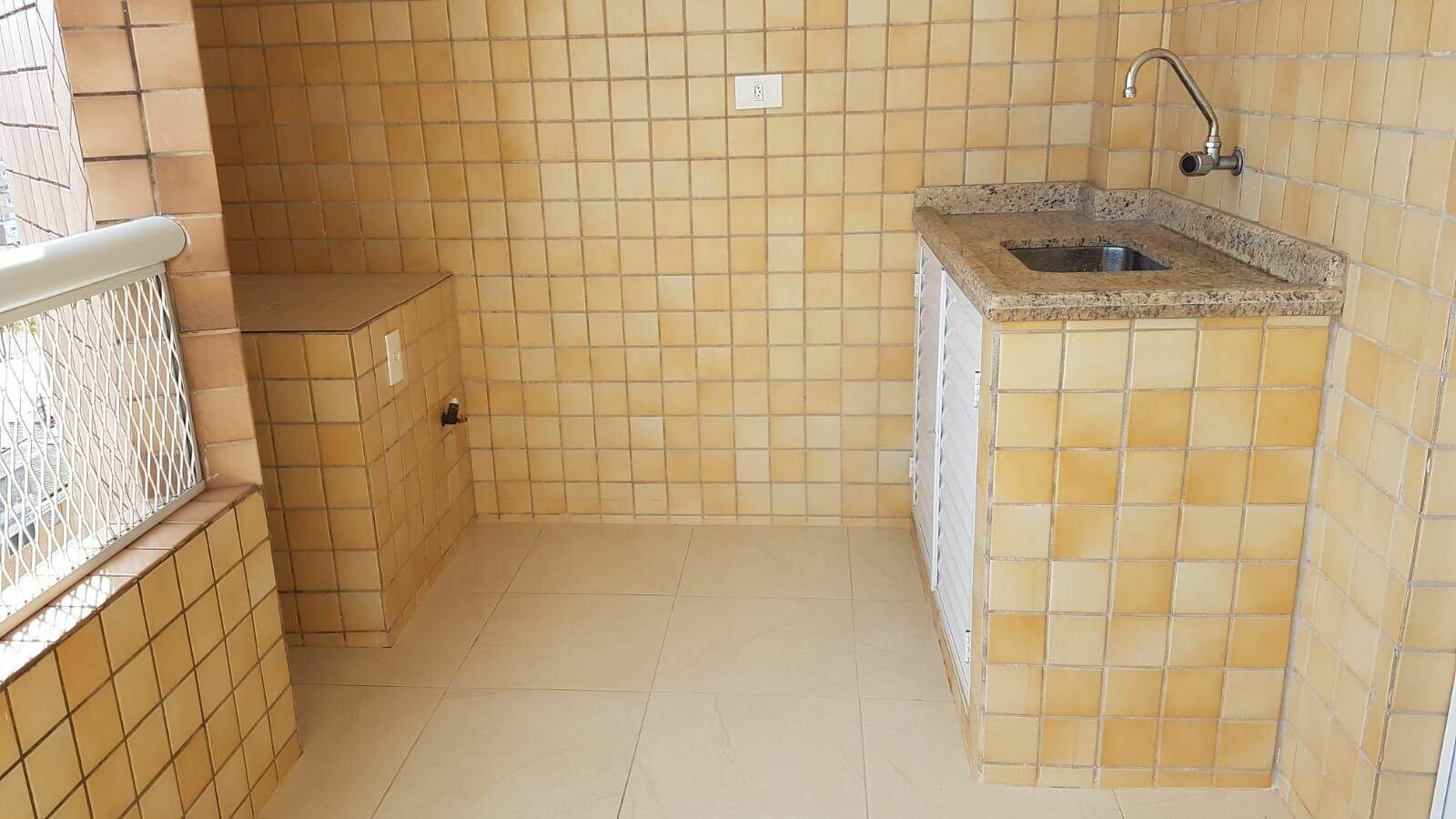 Apartamento à venda no Tupi: 