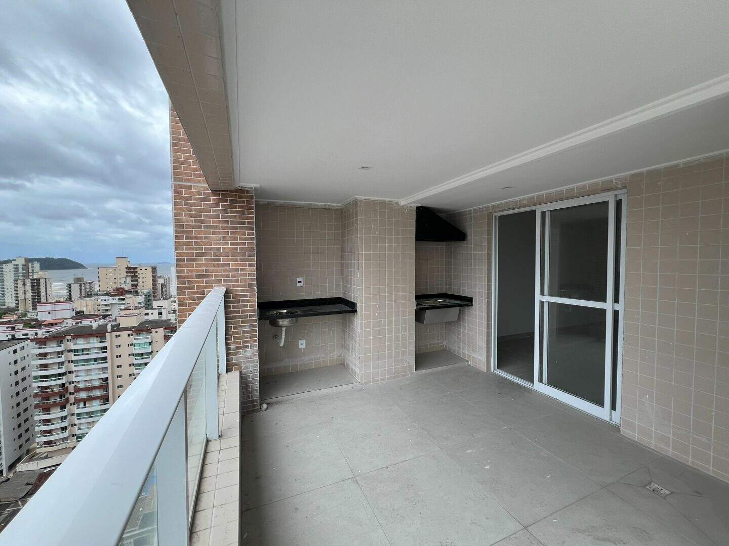 Apartamento à venda no Guilhermina: 