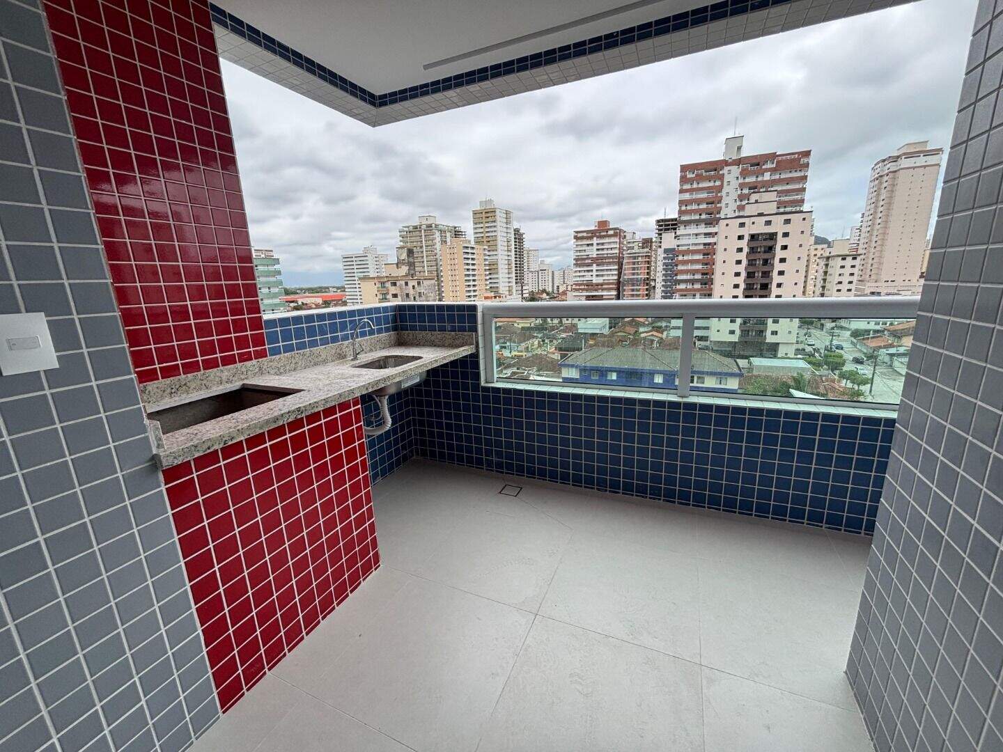 Apartamento à venda no Guilhermina: 