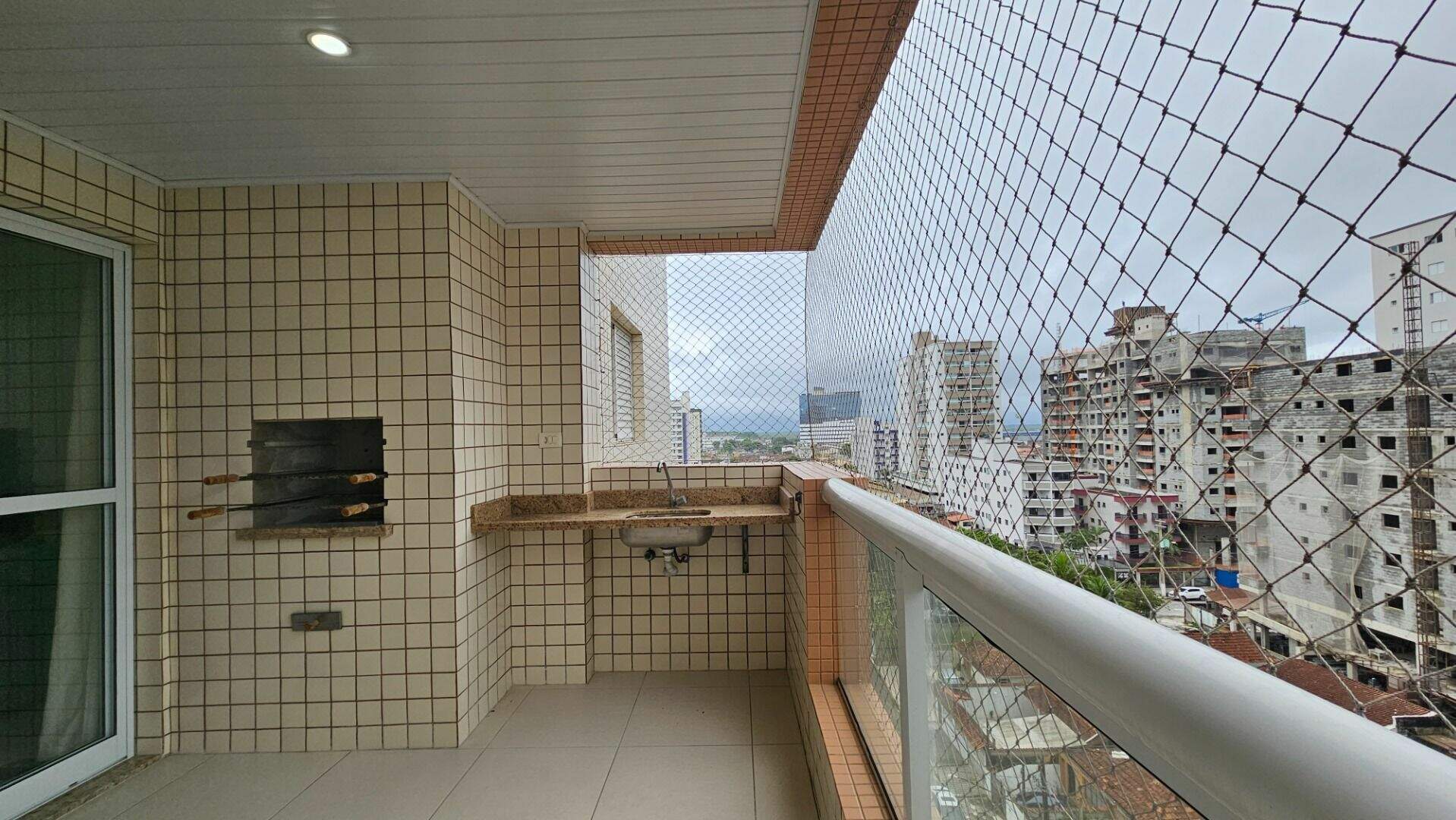 Apartamento à venda no Guilhermina: 