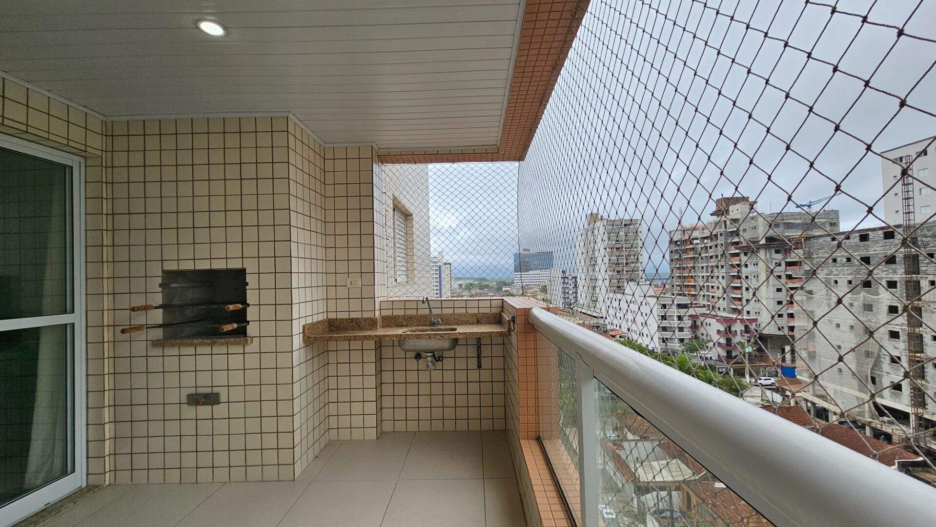 Apartamento à venda no Guilhermina: 
