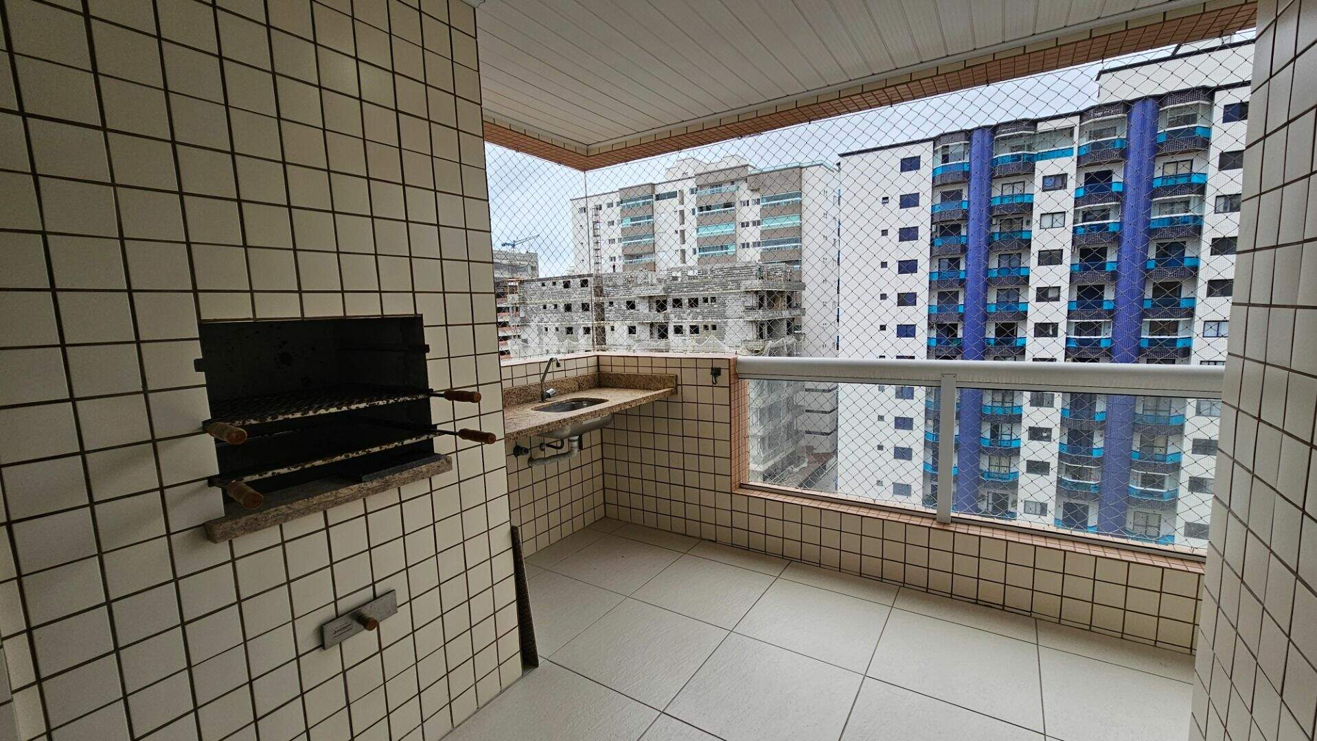 Apartamento à venda no Guilhermina: 