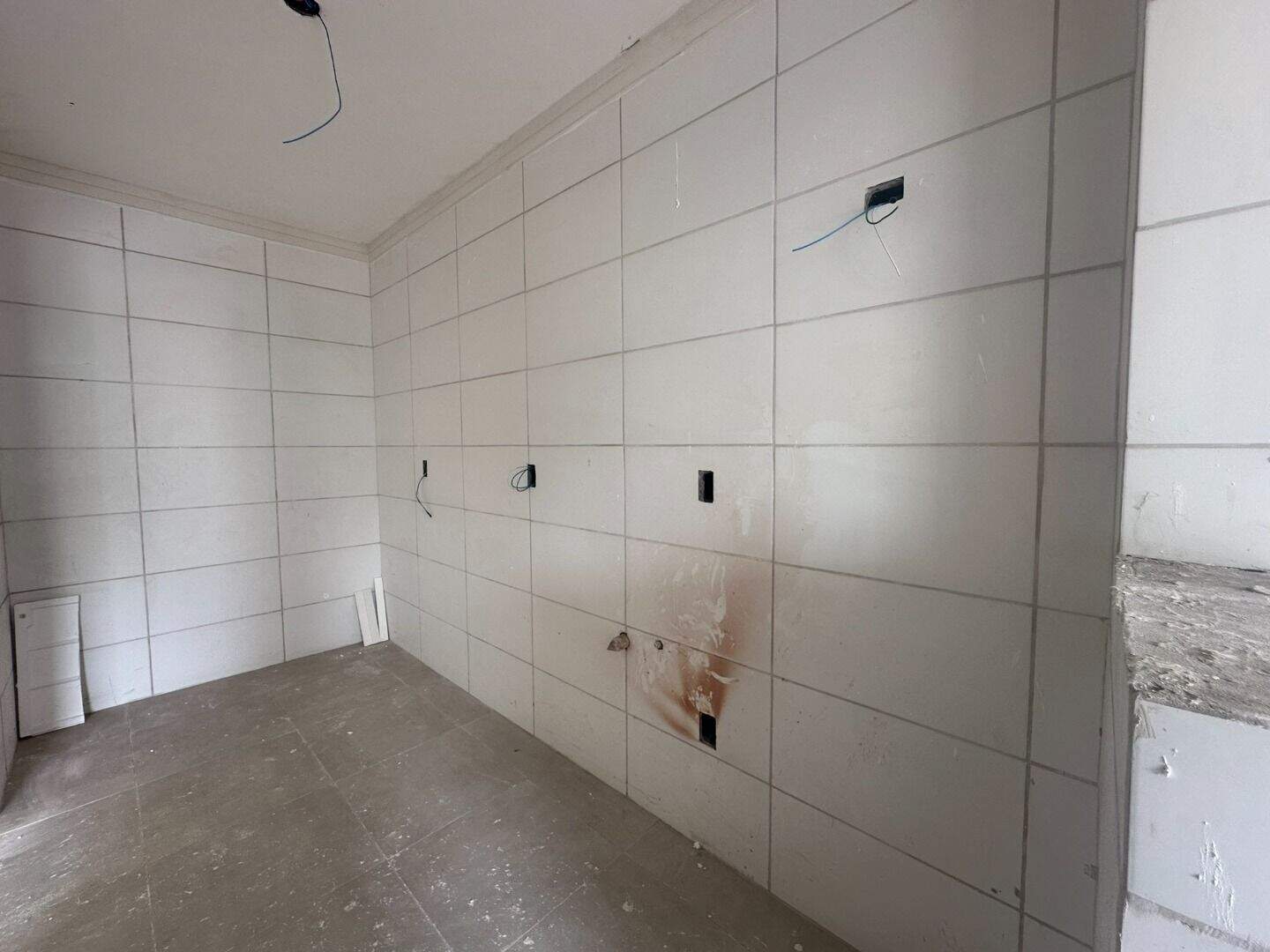Apartamento à venda no Tupi: 