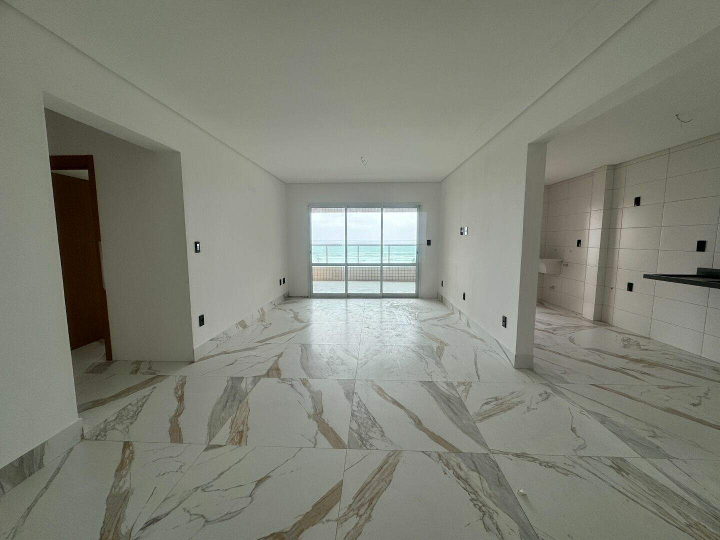 Apartamento à venda no Aviação: 