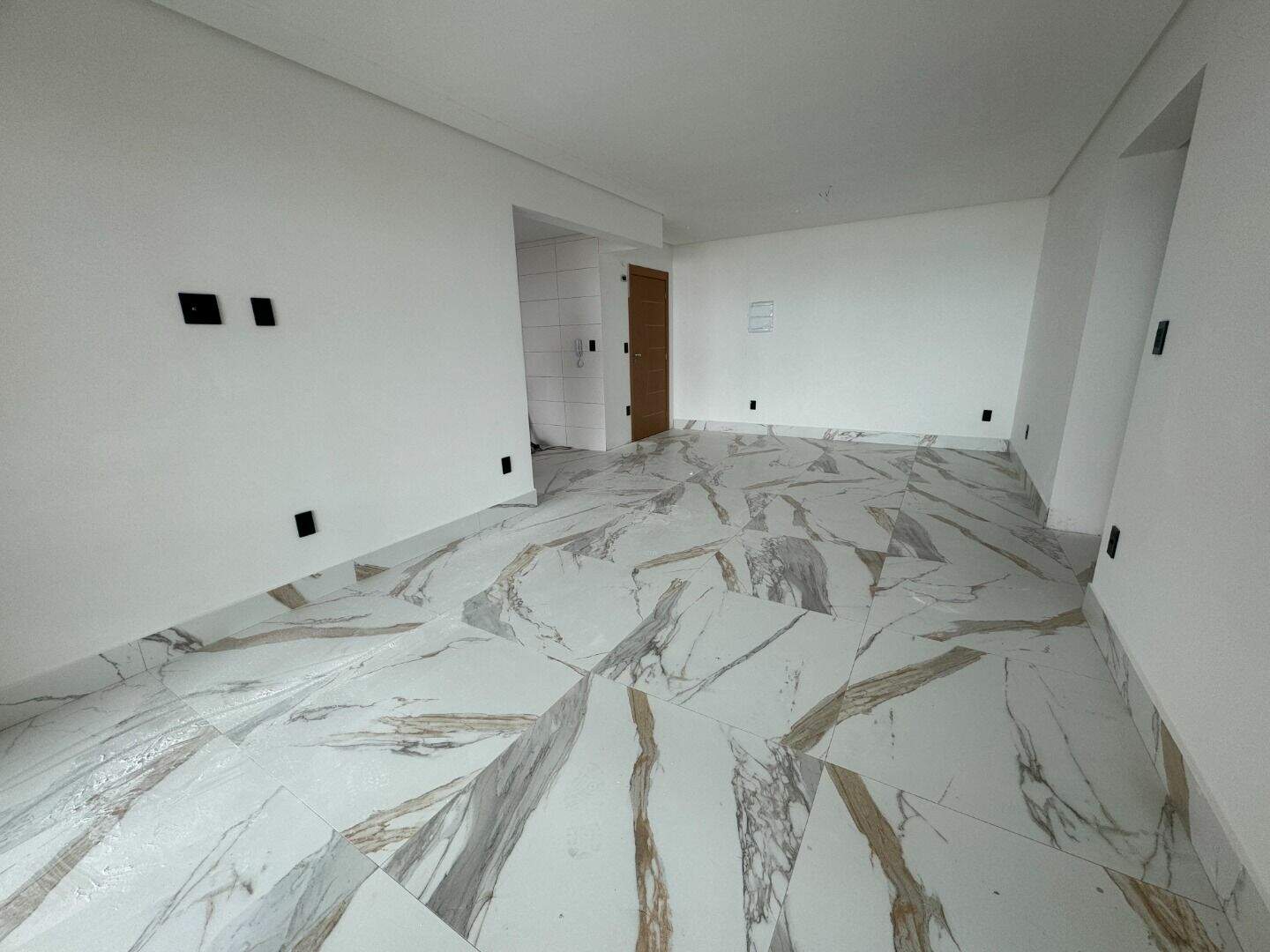 Apartamento à venda no Aviação: 