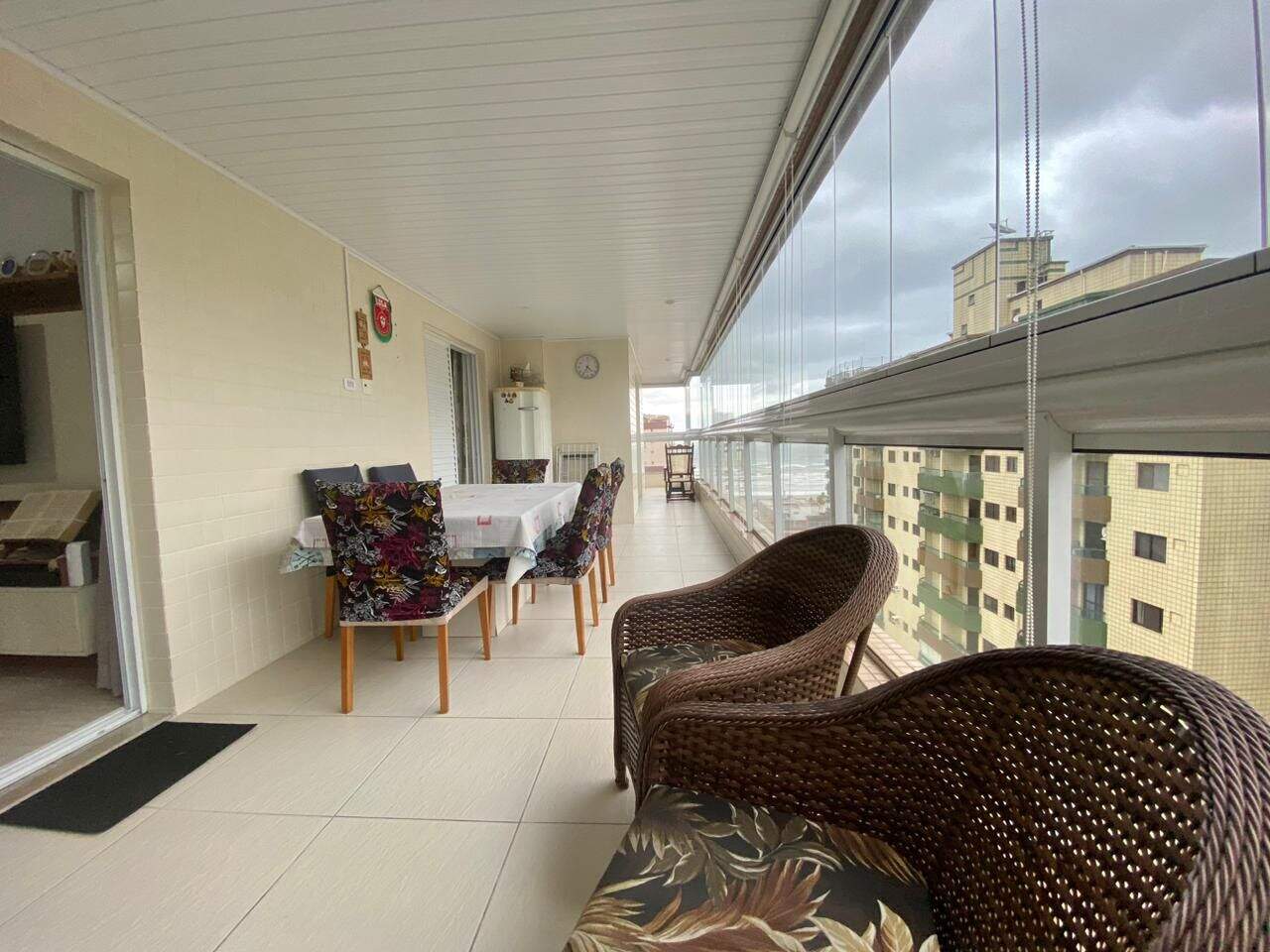 Apartamento à venda no Tupi: 