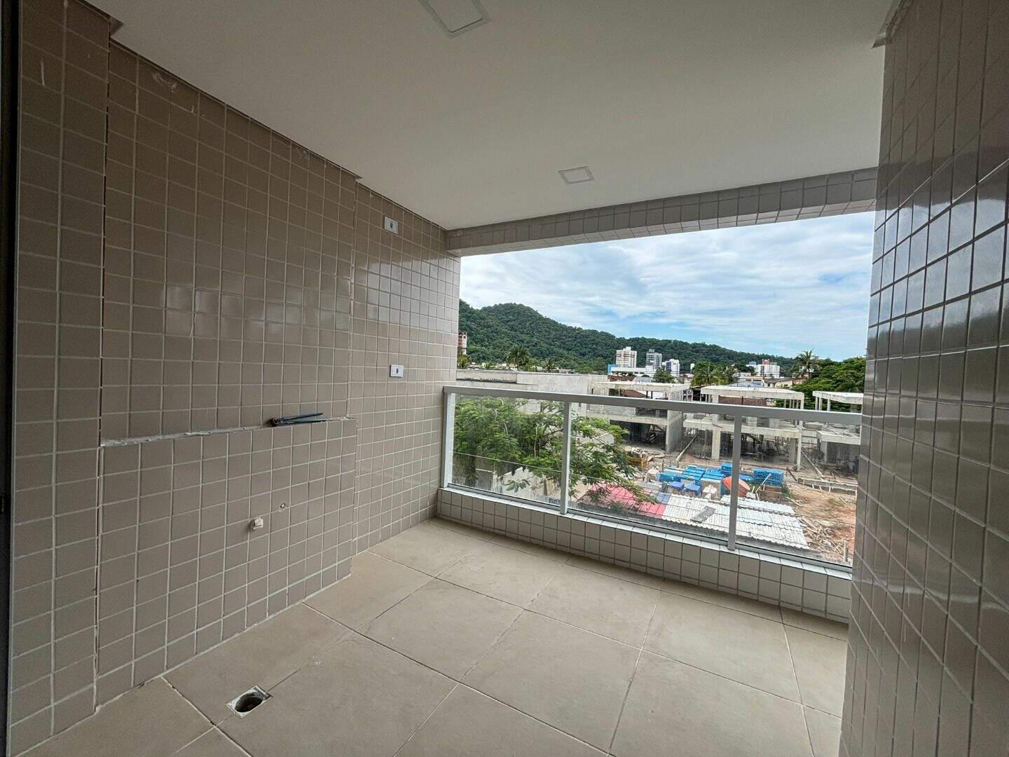 Apartamento à venda no Canto do Forte: 