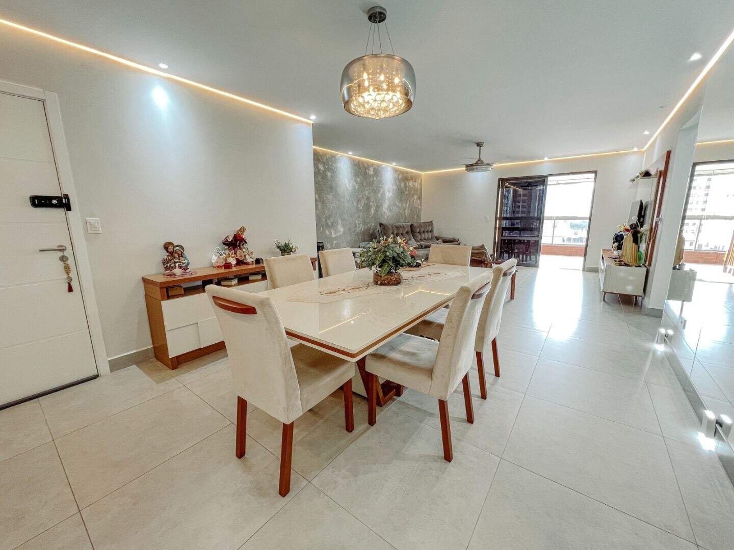 Apartamento à venda no Guilhermina: 